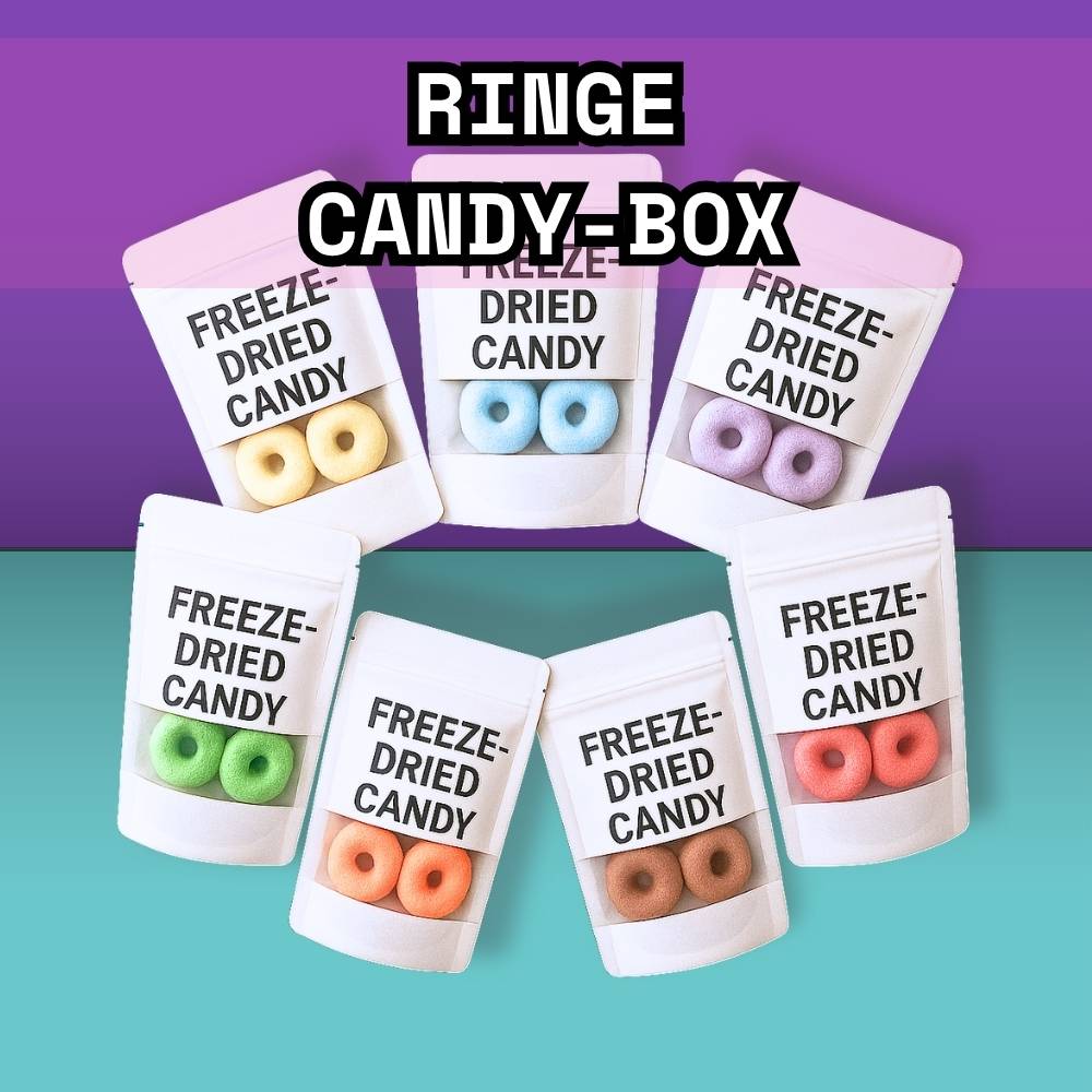 Gefriergetrocknete Fruchtgummi-Ringe in verschiedenen Candytüten – Vorderansicht mehrerer Sorten von Astrocat Candy, nebeneinander präsentiert vor neutralem Hintergrund.
